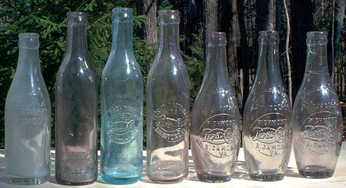 Richmond, Virginia Pepsi:Colas - Straight sided and bowling pin shaped (tenpins). An older photo showing all that we dug at the time.